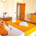 Smeralda - 3 Bedroom And Jacuzzi Villa *