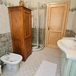 Villa Smeralda - 3 Bedroom And Jacuzzi