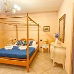 Smeralda - 3 Bedroom And Jacuzzi Villa