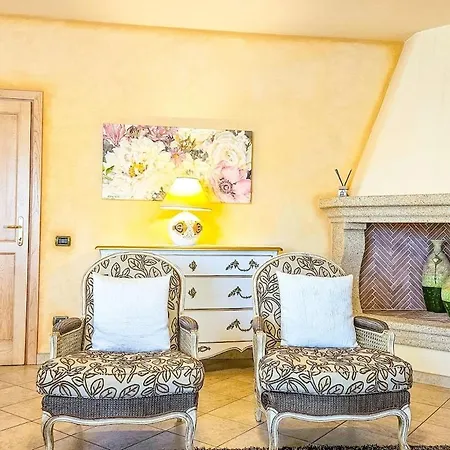 Smeralda - 3 Bedroom&jacuzzi * Arzachena