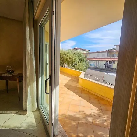 Smeralda - 3 Bedroom And Jacuzzi Villa