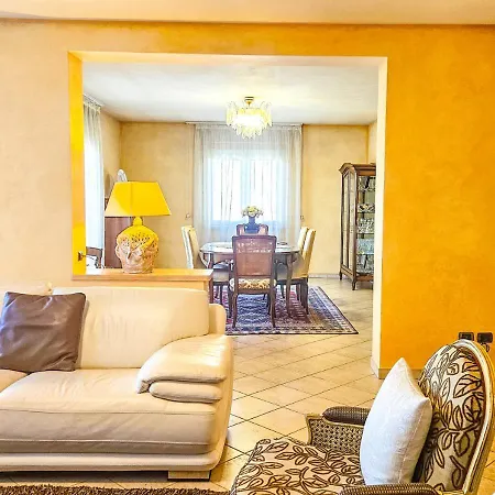 Smeralda - 3 Bedroom&jacuzzi Villa *