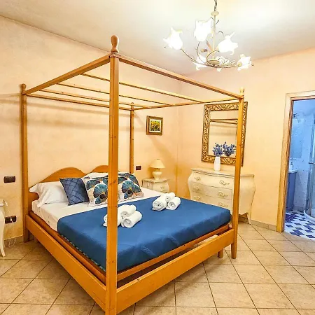 Smeralda - 3 Bedroom And Jacuzzi
