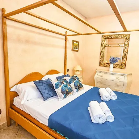 Smeralda - 3 Bedroom And Jacuzzi