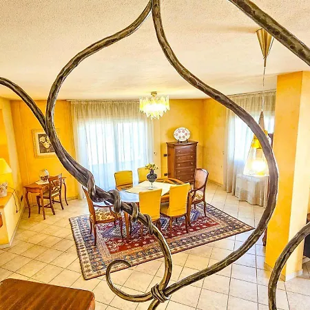 Smeralda - 3 Bedroom&jacuzzi Villa